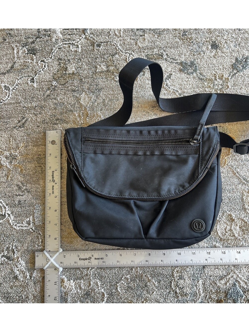 Lululemon All Night Festival Bag 5L Black Crossbody Messenger Travel Purse Flap - Picture 7 of 7